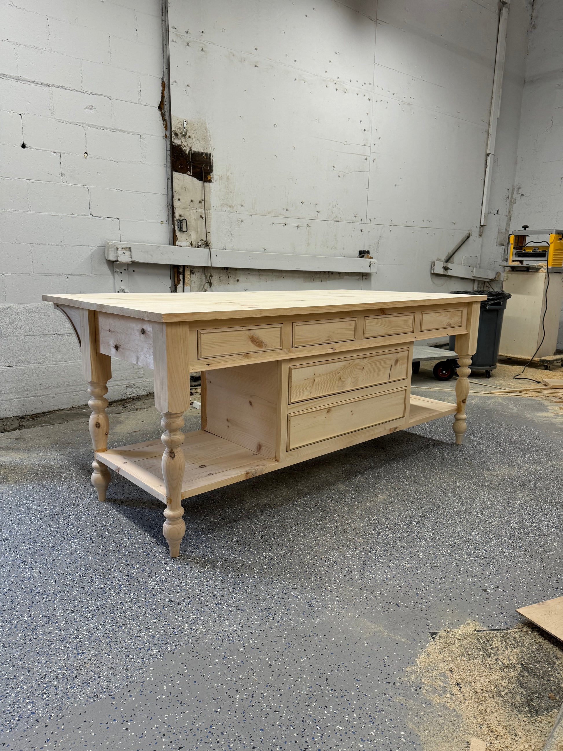 Henshaw kitchen Island