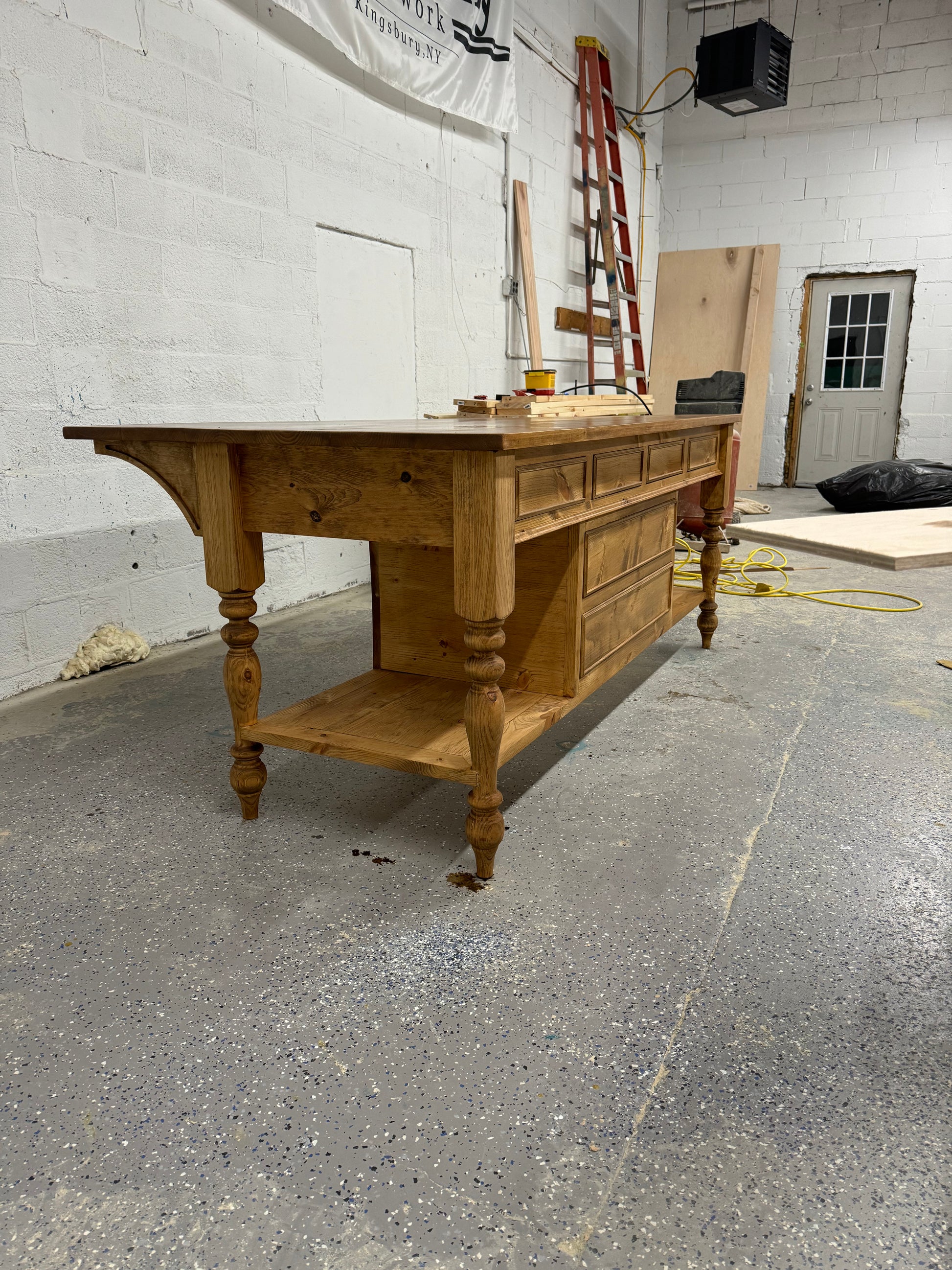 Henshaw kitchen Island