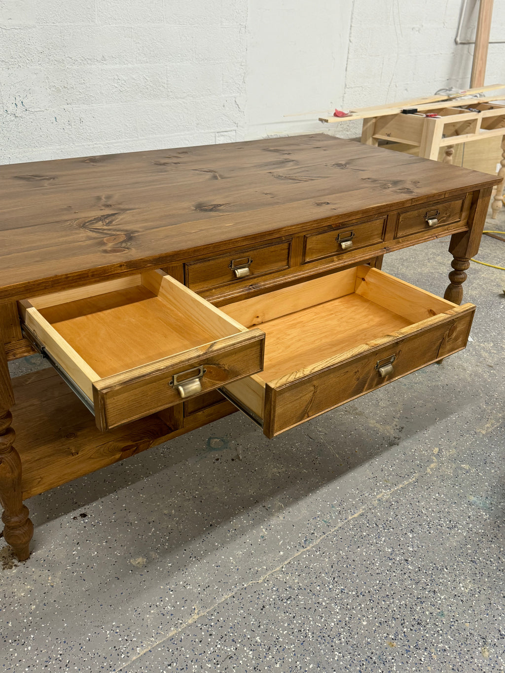 Henshaw kitchen Island