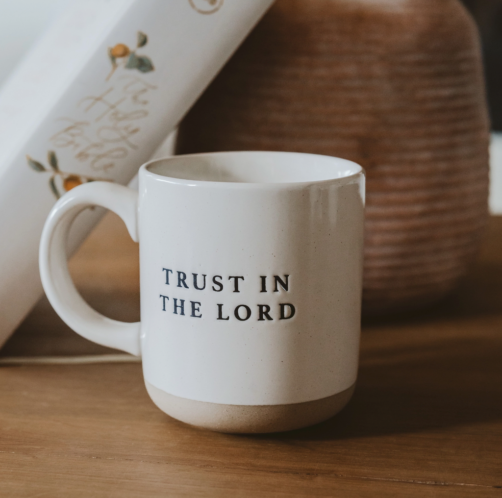 Trust in the Lord Mug – Inspirational Ceramic Coffee Cup
