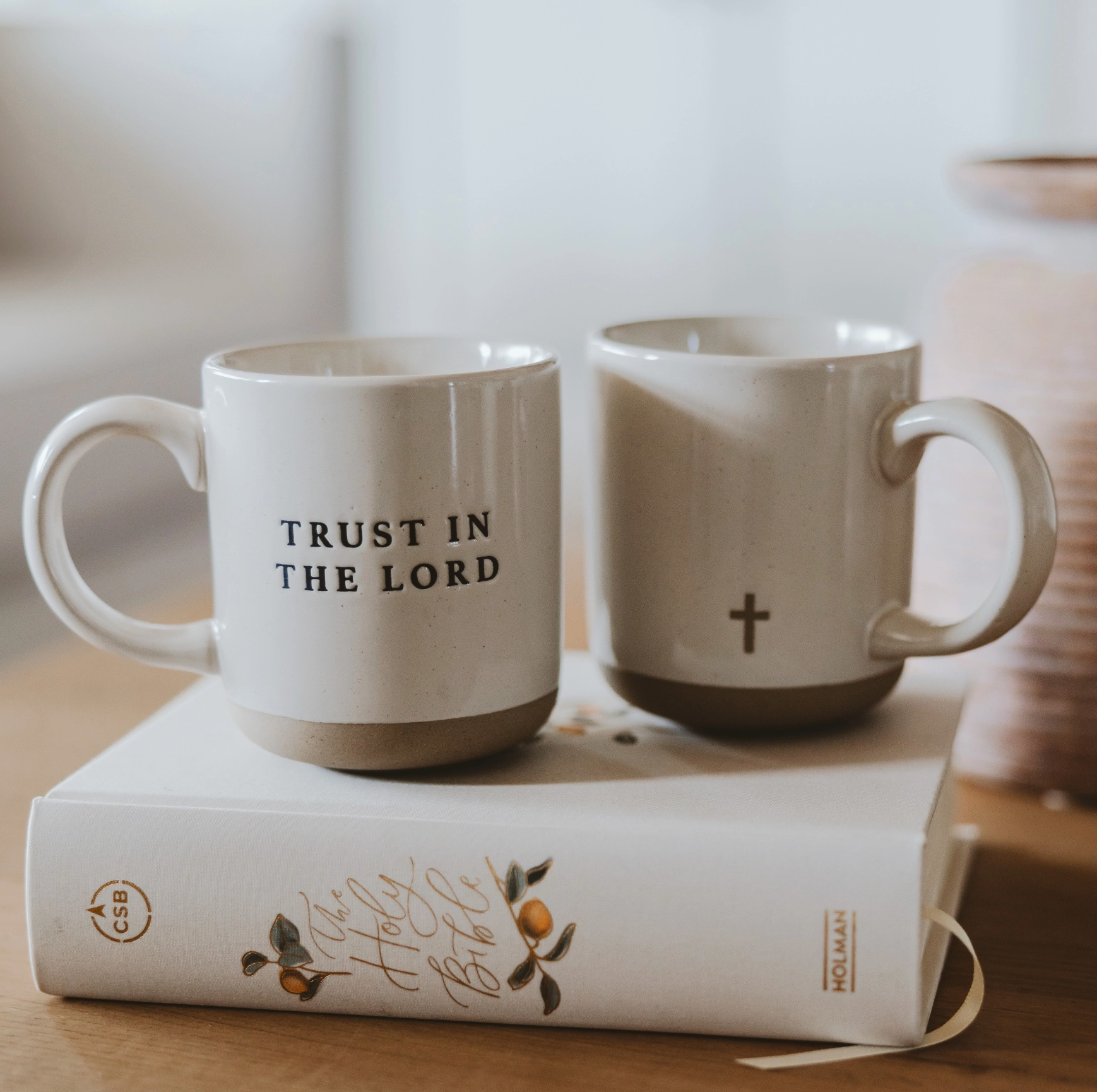 Trust in the Lord Mug – Inspirational Ceramic Coffee Cup